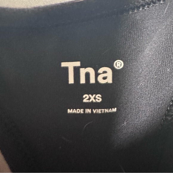 Aritzia TNA Bralette XXS black Bralette Athletic Workout Cut Out Back High Front - Picture 2 of 4